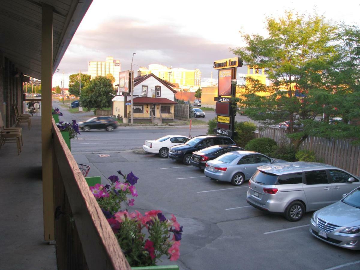 Sunset Inn Niagara Bagian luar foto
